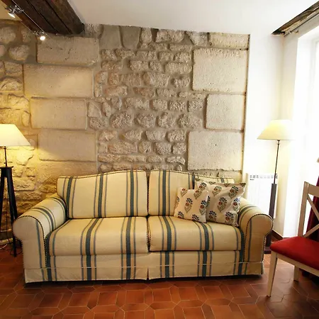 Designer - Saint Germain Apartment Paris